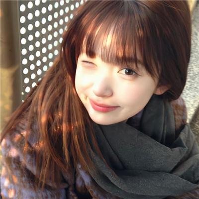 忧郁小女孩